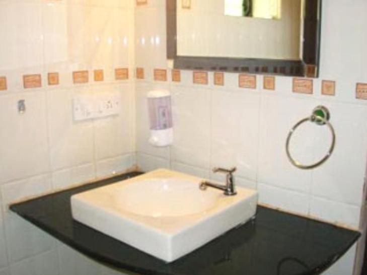 Hotel Balaji Calangute Resort Bilik gambar